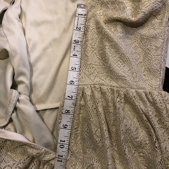 {Vintage} 🍭Gold & White Lace Overlay Mini Dress - Picture 8 of 9